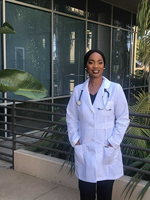 ‘Cavalcade of Stars’ featured at Democratic picnic event