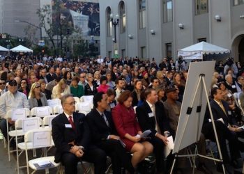 Art: Fashion for the far future