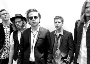 New tasting room brings wine lovers to Little Italy