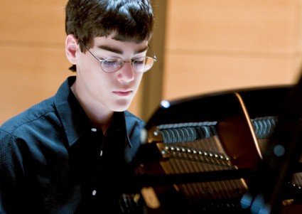 Autistic pianist to play concert in Kensington