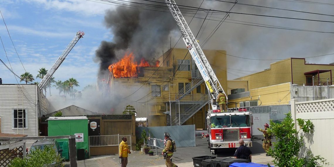 Roofers ignite apartment fire in Hillcrest