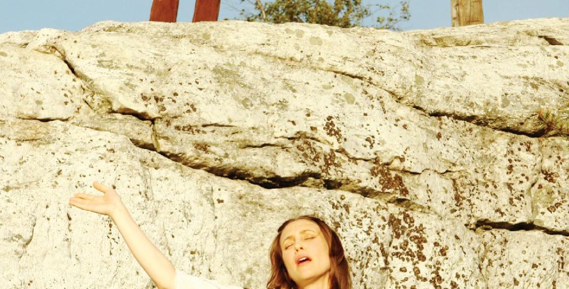 Film Interview: Vera Farmiga reaches “Higher Ground” in directional debut