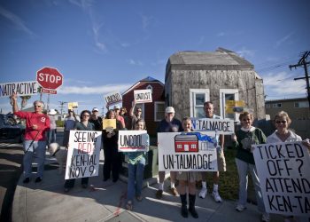 Occupy Wall Street hits San Diego