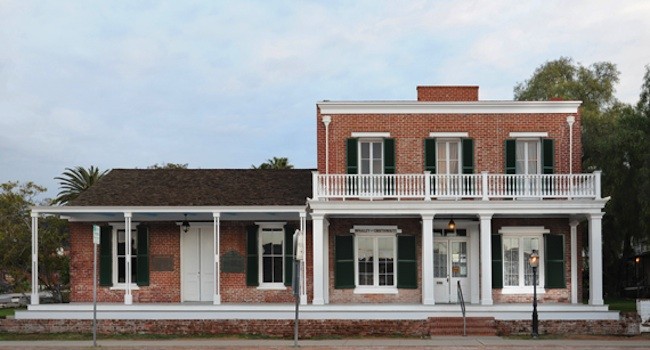 Uptown Calendar Oct. 12 - 25