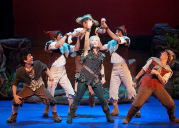 Drink Shrink: Support your local beverage scene during the holidays