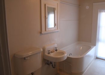 Council moves forward with bike-sharing program