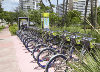 Council moves forward with bike-sharing program