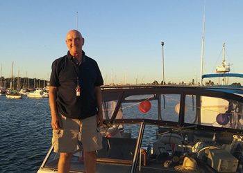 Finger-stickin’ good