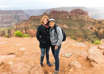 Impeachment, foreign affairs headline talk at Dem meeting