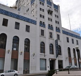 Gaslamp Locals Night to entice shoppers