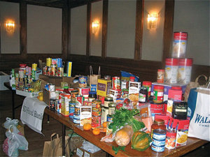 Ocean Beach neighbors provide less fortunate a reason to give thanks