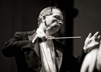 Ocean Beach neighbors provide less fortunate a reason to give thanks