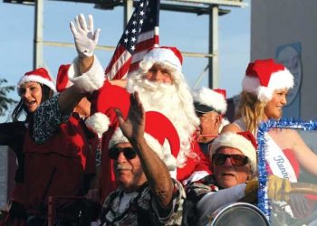 Fleet of Mission Bay boats will light up the winter night Dec. 8