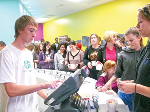 MBHS aquatics make a yearlong splash