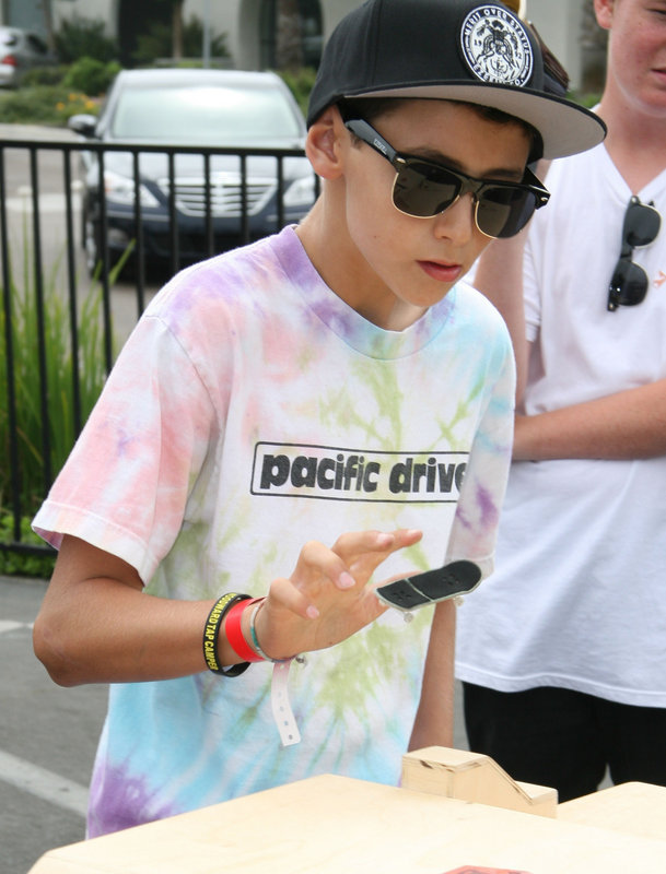 The thrill of skateboarding — at your fingertips