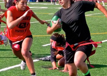Record number of volunteers spruce up Point in Day of Service