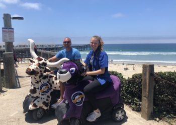 Taco Surf celebrates 30 years of feeding Pacific Beach