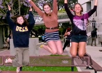 Record number of volunteers spruce up Point in Day of Service