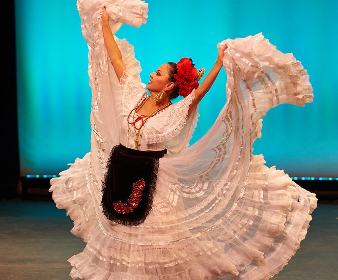 University City resident to bring Mexican and Spanish dancing to San Diego area