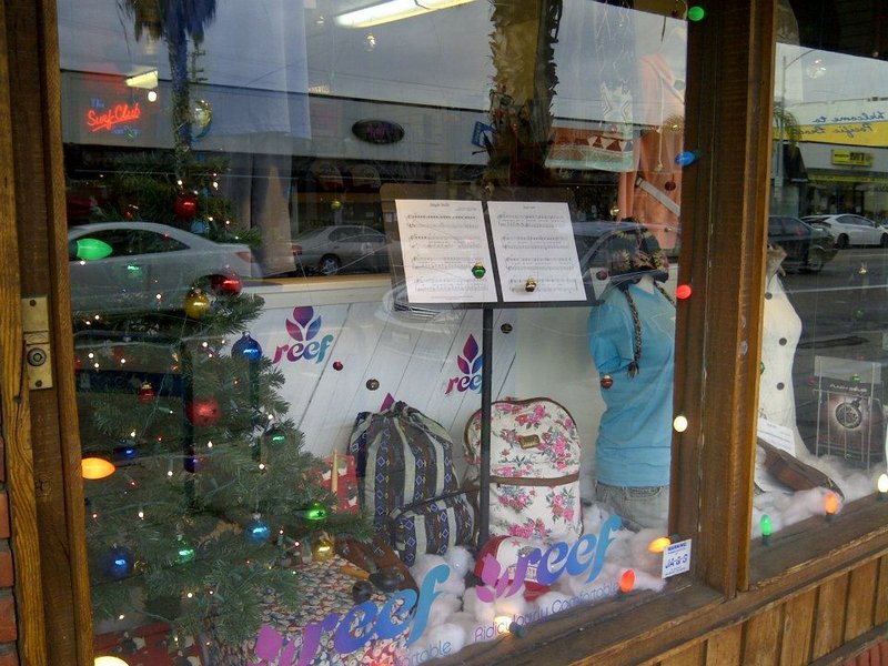 PB businesses to spread joy with festive decor this holiday season