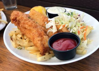 Body of woman found in Ocean Beach home; police searching for 'person of interest'