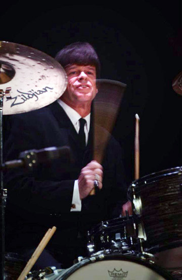 Beatles tribute band Help! to play the Harp in Ocean Beach