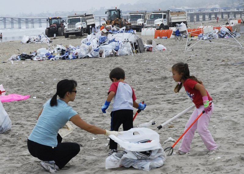 Environmental groups score city’s cleanest, trashiest beach areas