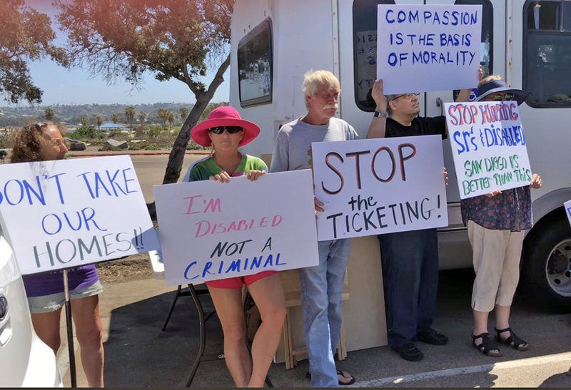 Residents in RVs rally to change parking regulations