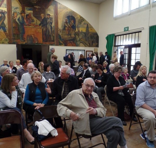 Town Council votes to aid short-term vacation rental effort