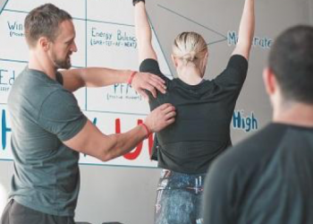 Attendees at Peninsula planning’s meeting against affordable housing project, demand traffic study