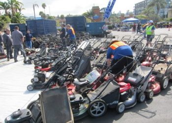 New gallery adds storm of color to Little Italy