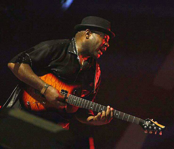 Mission Bay Swing Choir’s Christmas concert to feature classics