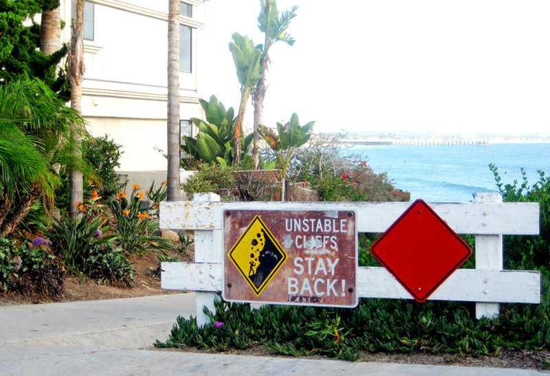Cliff collapse in North Pacific Beach may be a harbinger
