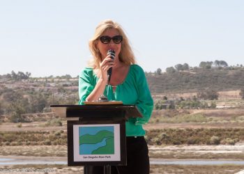 In-water displays mark sixth Sunroad boat show