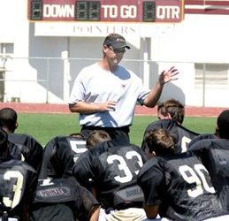 Gridders look to tackle CIF crowns