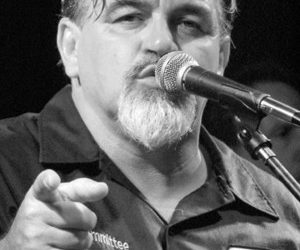 Blues community rallies around kid in need