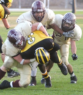 Pointers clinch league title, but lose last regular game