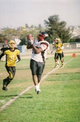 Bucs sink Vikes to advance to semifinals