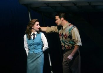 Quiet Flowers' go bloom on small stage