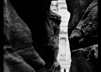 Duo enables homeless to send greeting cards home