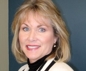 Surf auction floats on waves of nostalgia