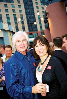 Mama's Kitchen provides evening of fancy dining to support meal delivery for patients