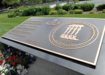 Long holiday yields mixed arrest tallies