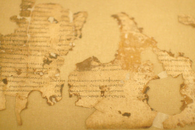 Museum rolls out the Dead Sea Scrolls