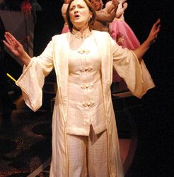 Holiday crowds leave 4 tons of beach trash