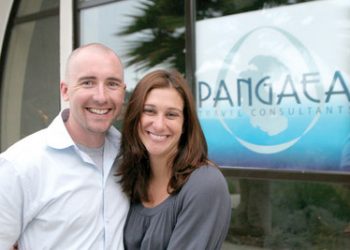 Travel pros set up shop on boulevard