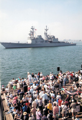 Anchor aweigh for nation's largest military salute