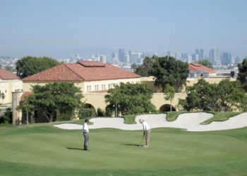 Mission Bay swamps the Coronado Islanders 20-14