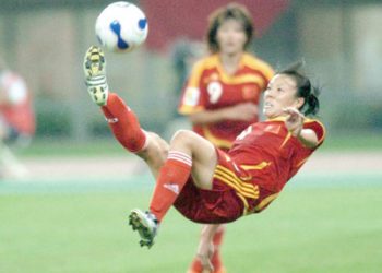 Spikers net tourney wins; Lady Vikes No. 2