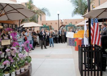 Peters wins 3rd term as City Council president